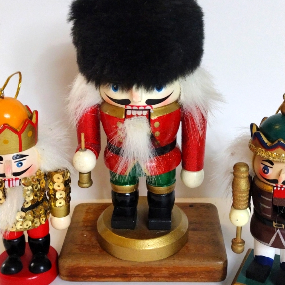Nutcrackers - Picture 3 of 7